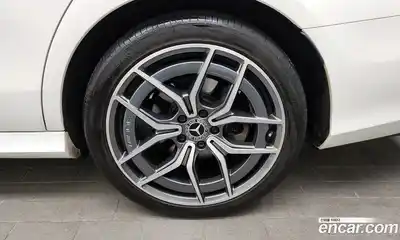 Mercedes-Benz E-Class, 2023