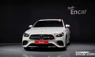 Mercedes-Benz E-Class 2023 1.9 Автомат в Москве № 161491, миниатюра 4