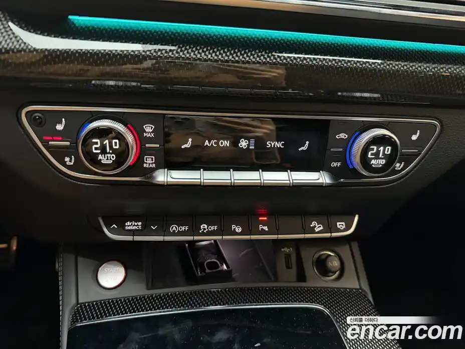 Audi SQ5 2021 3.0 Автомат в Москве № 164113, фото 16