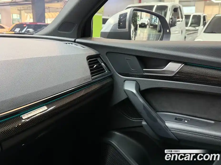 Audi SQ5 2021 3.0 Автомат в Москве № 164113, фото 19