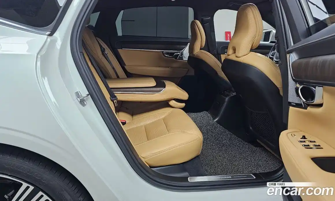 Volvo S90 2022 2.0 Автомат в Москве № 164644, фото 20