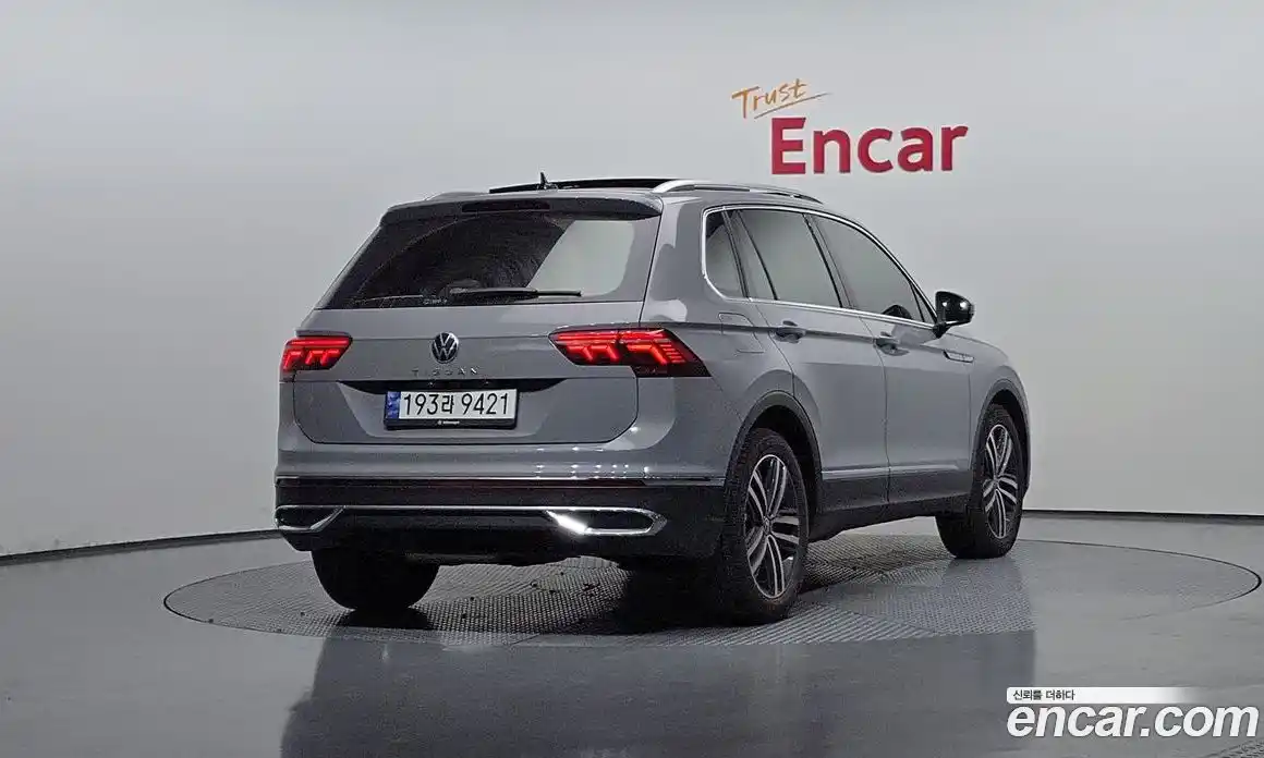 Volkswagen Tiguan 2022 2.0 Автомат в Москве № 168782, фото 20