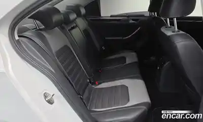 Volkswagen Jetta 2015 2.0 Автомат в Москве № 168795, миниатюра 12