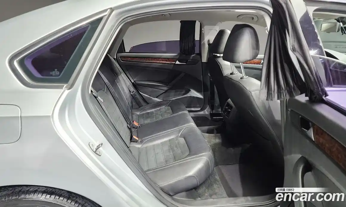 Volkswagen Passat 2013 2.5 Автомат в Москве № 168808, фото 12