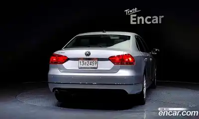 Volkswagen Passat 2013 2.5 Автомат в Москве № 168808, миниатюра 2