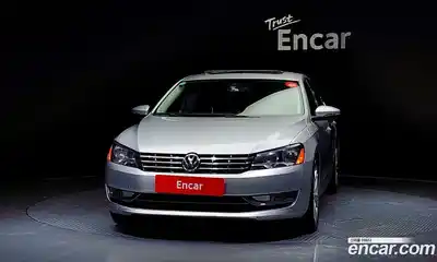 Volkswagen Passat 2013 2.5 Автомат в Москве № 168808, миниатюра 5