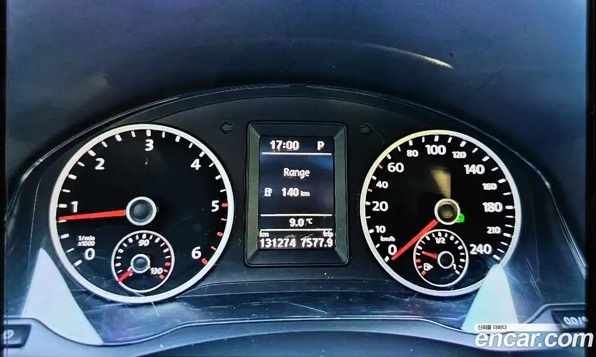 Volkswagen Tiguan 2014 2.0 Автомат в Москве № 169114, фото 8