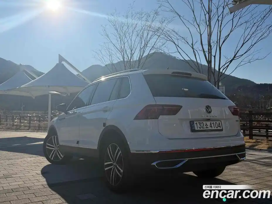 Volkswagen Tiguan 2023 2.0 Автомат в Москве № 169178, фото 6