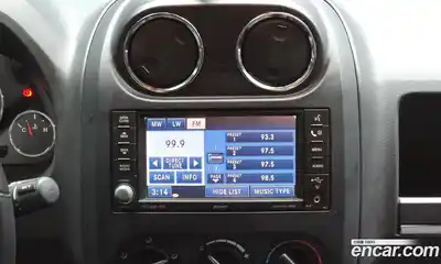 Jeep Compass 2009 2.4 Автомат в Москве № 169895, миниатюра 2