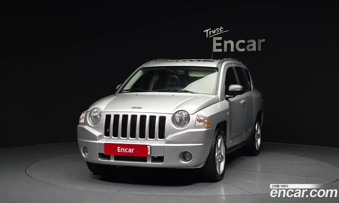 Jeep Compass 2009 2.4 Автомат в Москве № 169895, фото 7