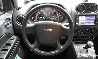 Jeep Compass 2009 2.4 Автомат в Москве № 169895, миниатюра 10