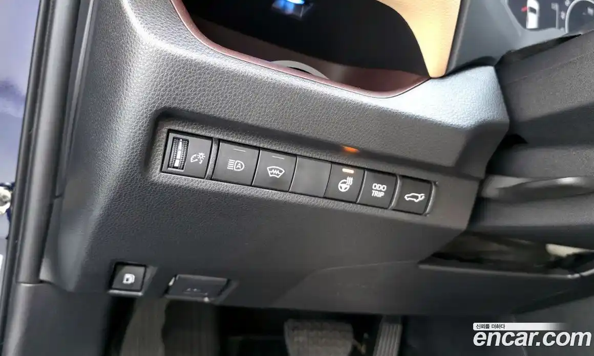 Toyota RAV4 2023 2.5 Автомат в Москве № 170213, фото 17