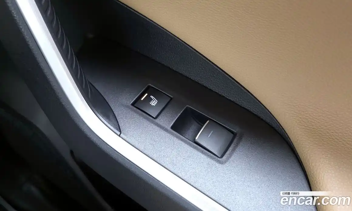 Toyota RAV4 2023 2.5 Автомат в Москве № 170213, фото 19