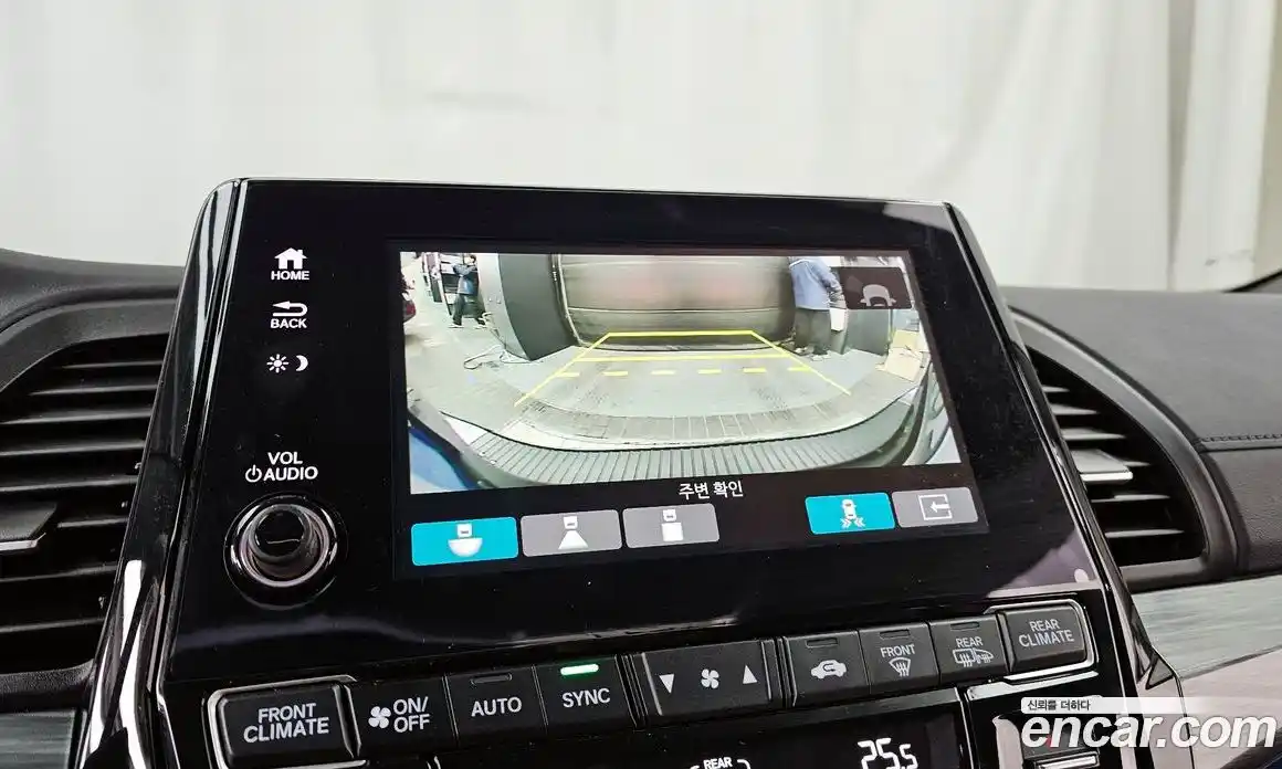 Honda Odyssey 2023 3.5 Автомат в Москве № 170447, фото 18