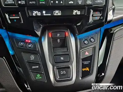 Honda Odyssey 2023 3.5 Автомат в Москве № 170447, миниатюра 9