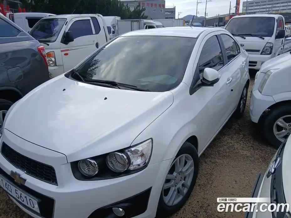 Chevrolet Aveo 2014 1.6 Автомат в Москве № 175708, фото 6
