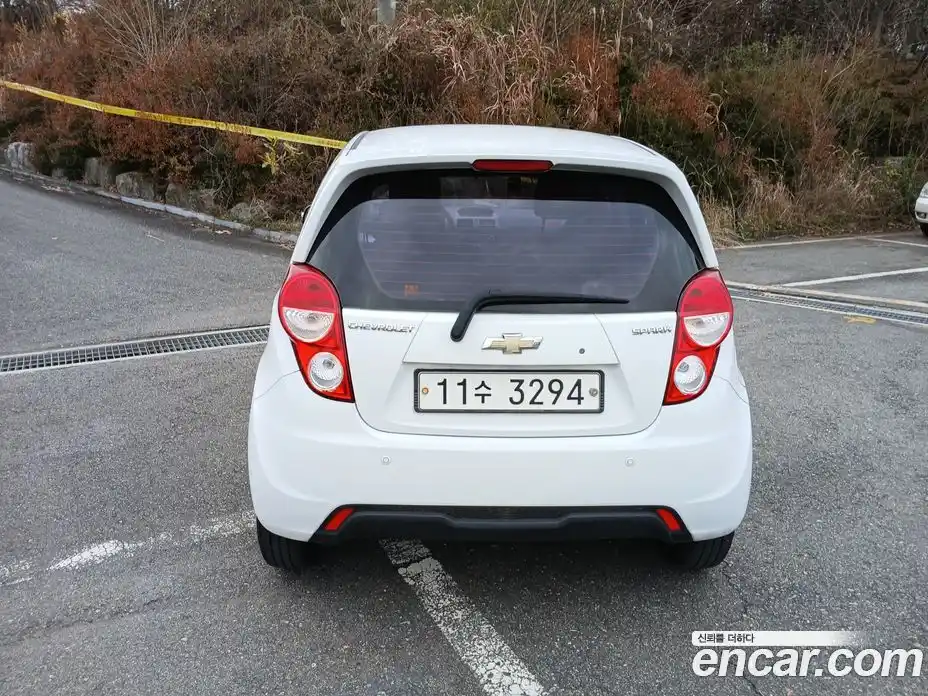 Chevrolet Spark 2015 1.0 Автомат в Москве № 175763, фото 4