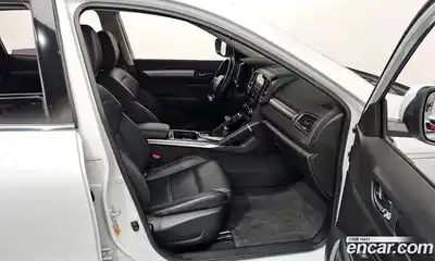 Renault QM6 2021 2.0 Автомат в Москве № 178089, миниатюра 11