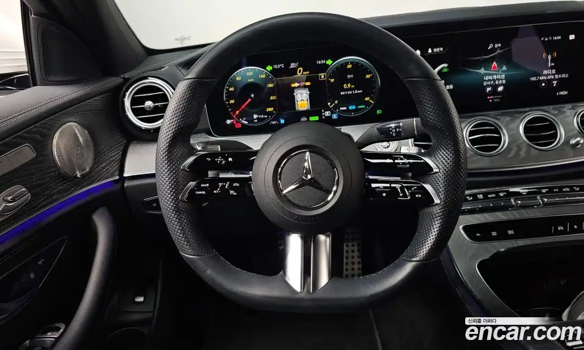 Mercedes-Benz E-Class 2022 2.0 Автомат в Москве № 178380, фото 13