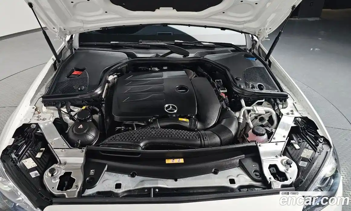 Mercedes-Benz E-Class 2022 2.0 Автомат в Москве № 178380, фото 6