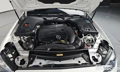 Mercedes-Benz E-Class 2022 2.0 Автомат в Москве № 178380, миниатюра 6