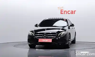 Mercedes-Benz E-Class 2020 2.0 Автомат в Москве № 179063, миниатюра 3