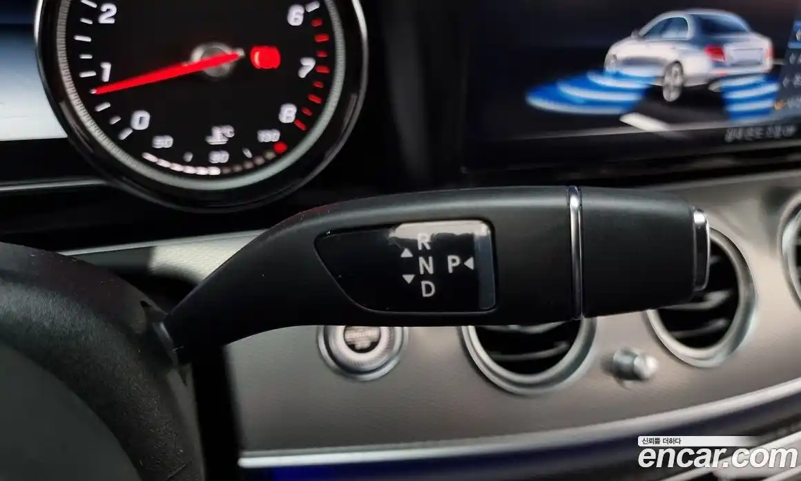 Mercedes-Benz E-Class 2020 2.0 Автомат в Москве № 179063, фото 9