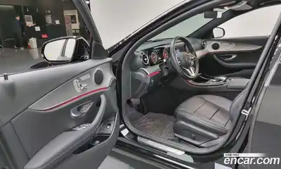 Mercedes-Benz E-Class 2020 2.0 Автомат в Москве № 179063, миниатюра 10