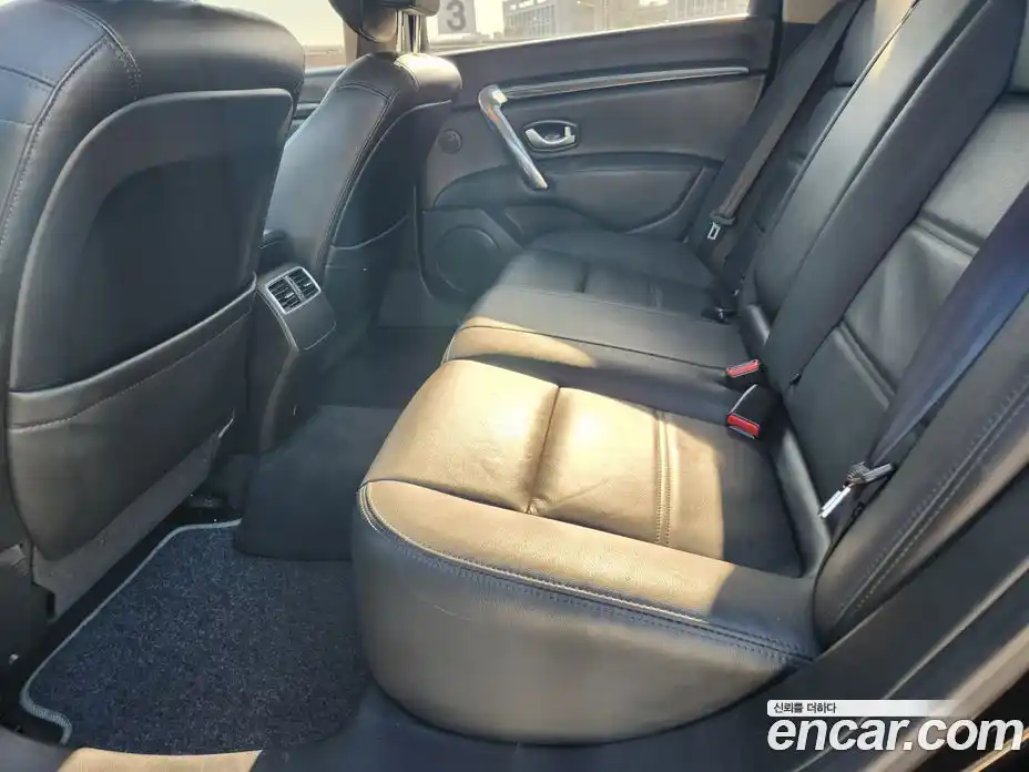 Renault SM7 2015 2.5 Автомат в Москве № 186549, фото 18