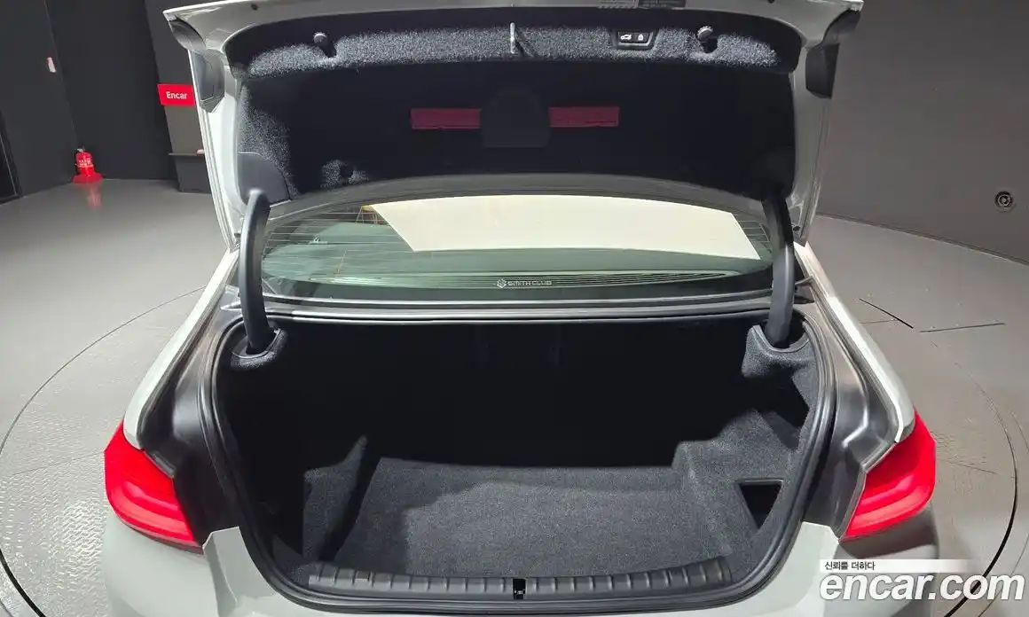 BMW 5-Series 2017 2.0 Автомат в Москве № 192136, фото 13