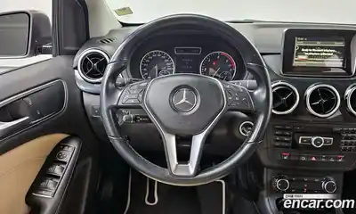 Mercedes-Benz B-Class 2012 1.8 Автомат в Москве № 194846, миниатюра 4
