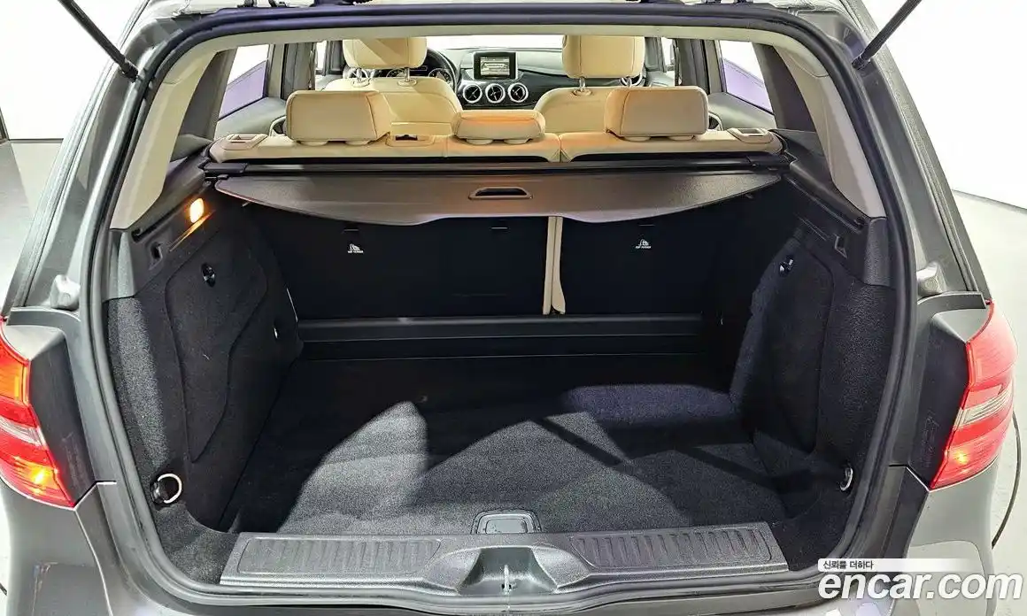 Mercedes-Benz B-Class 2012 1.8 Автомат в Москве № 194846, фото 5