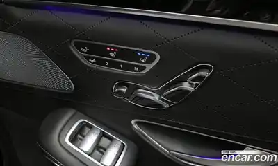 Mercedes-Benz S-Class 2015 6.0 Автомат в Москве № 194952, миниатюра 3