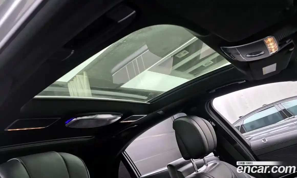 Mercedes-Benz S-Class 2015 6.0 Автомат в Москве № 194952, фото 6