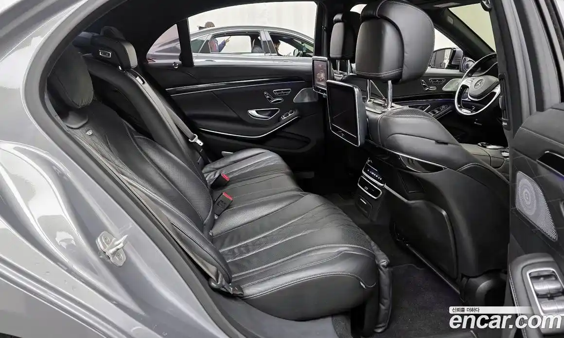 Mercedes-Benz S-Class 2015 6.0 Автомат в Москве № 194952, фото 9