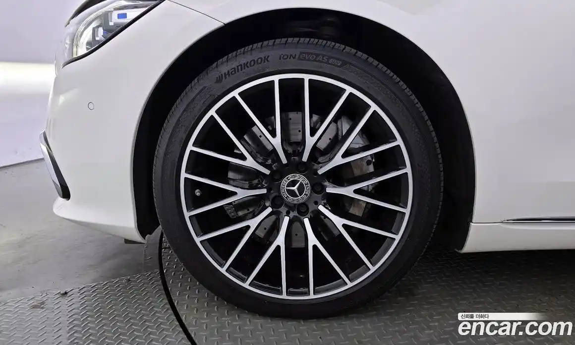 Mercedes-Benz S-Class 2022 4.0 Автомат в Москве № 195060, фото 6