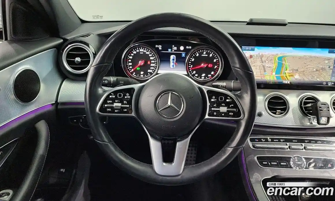 Mercedes-Benz E-Class 2020 2.0 Автомат в Москве № 195240, фото 12