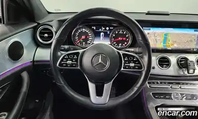 Mercedes-Benz E-Class 2020 2.0 Автомат в Москве № 195240, миниатюра 12