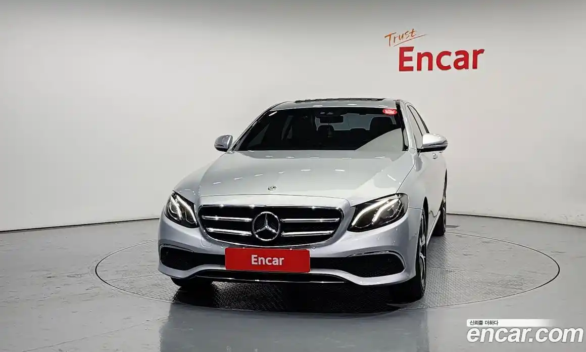 Mercedes-Benz E-Class 2020 2.0 Автомат в Москве № 195240, фото 14