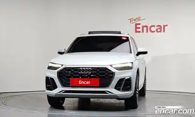 Audi Q5 2023 2.0 Автомат в Москве № 195887, миниатюра 4