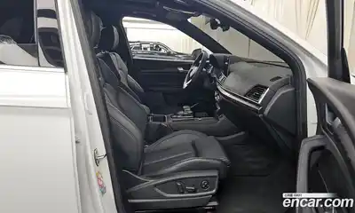 Audi Q5 2023 2.0 Автомат в Москве № 195887, миниатюра 5