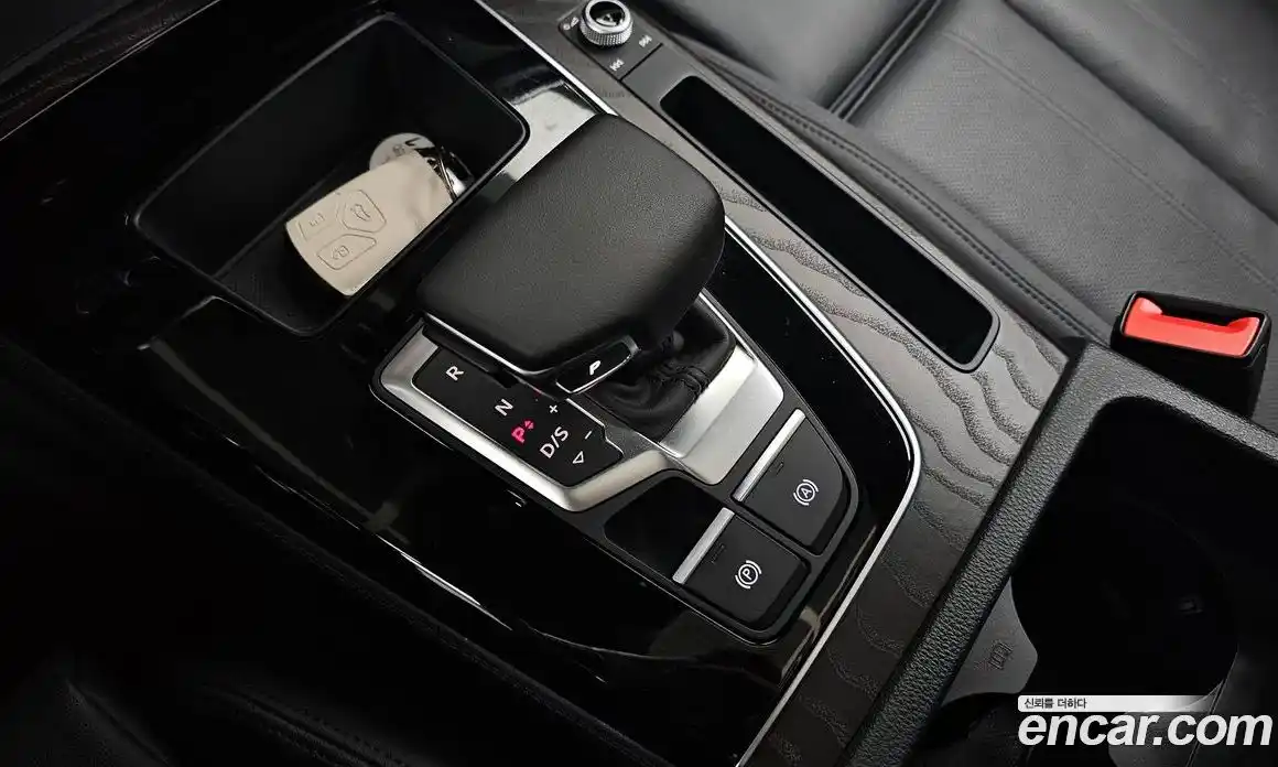 Audi Q5 2023 2.0 Автомат в Москве № 195887, фото 9