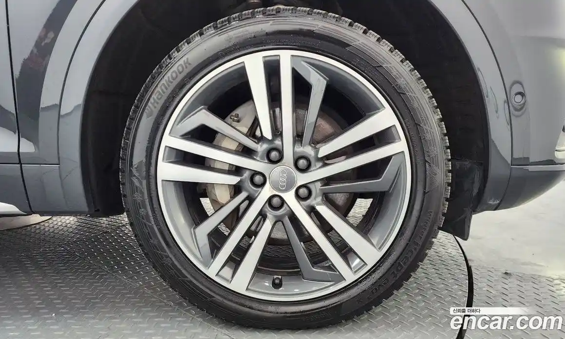 Audi Q5 2020 3.0 Автомат в Москве № 196648, фото 5