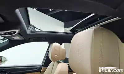 Porsche Macan 2021 2.0 Автомат в Москве № 197498, миниатюра 4