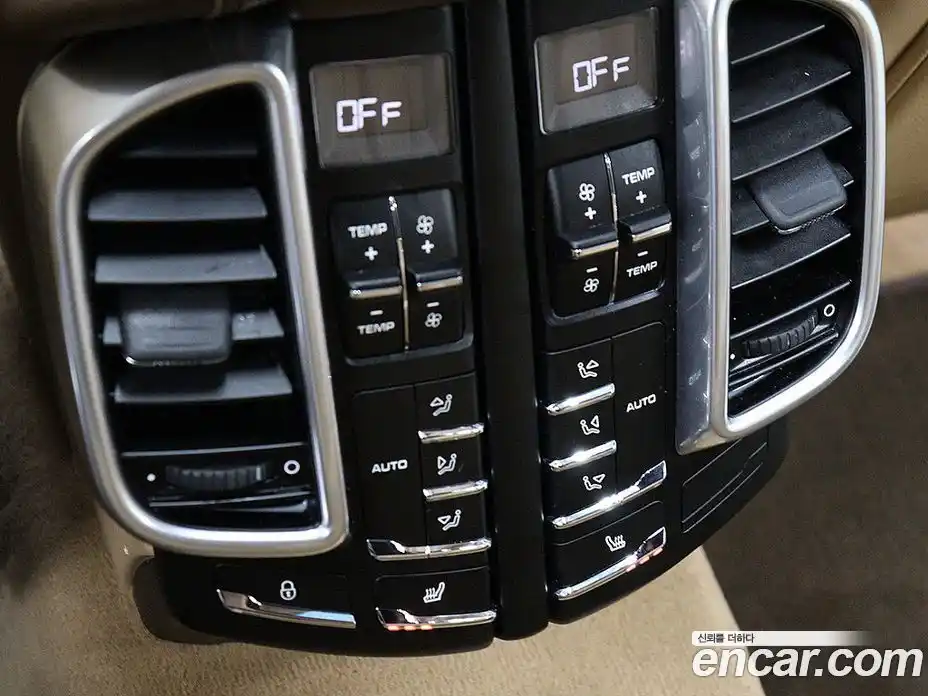 Porsche Cayenne 2018 3.6 Автомат в Москве № 197927, фото 12