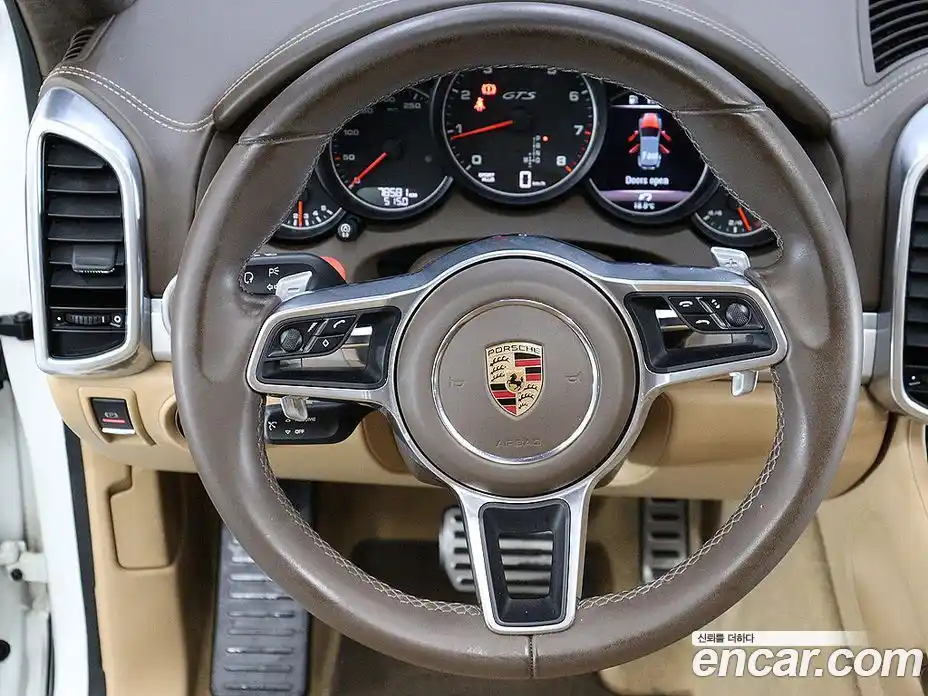 Porsche Cayenne 2018 3.6 Автомат в Москве № 197927, фото 14