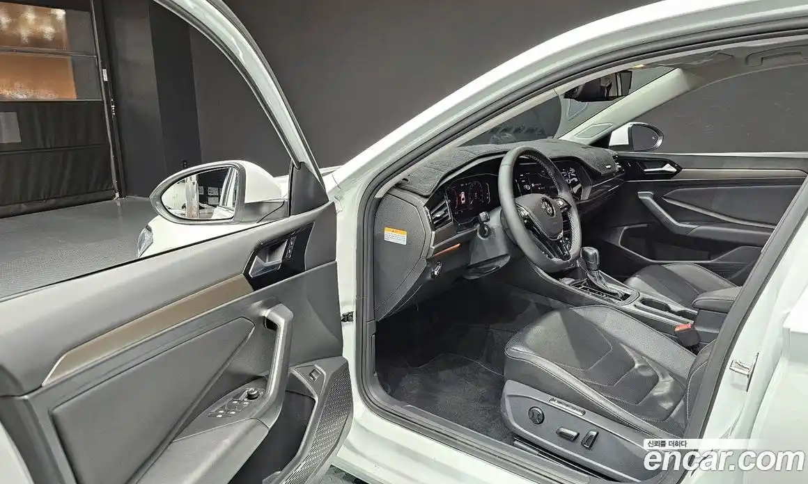 Volkswagen Jetta 2021 1.4 Автомат в Москве № 199073, фото 11