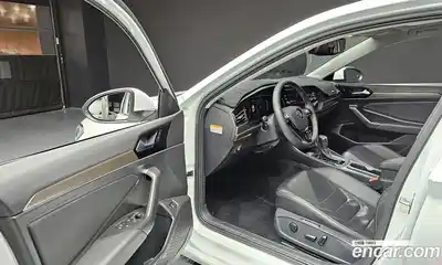 Volkswagen Jetta 2021 1.4 Автомат в Москве № 199073, миниатюра 11