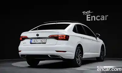 Volkswagen Jetta 2021 1.4 Автомат в Москве № 199073, миниатюра 2