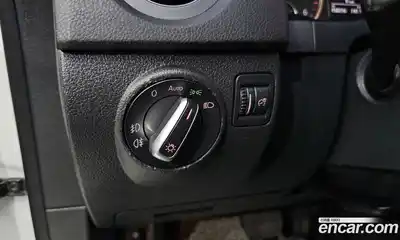 Volkswagen Tiguan 2016 2.0 Автомат в Москве № 199201, миниатюра 11